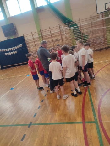 489055413_977058751155392_8798266056718491993_n