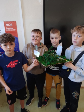 0029fd7e-2b4b-41f3-b329-544a876b7ec5