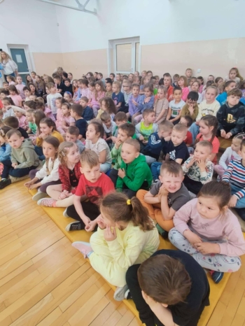 7aac1c48-f92f-400d-baea-b03f206321b3