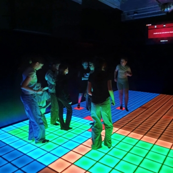 2ef0ae7c-1303-4749-883c-5e8088c71b68