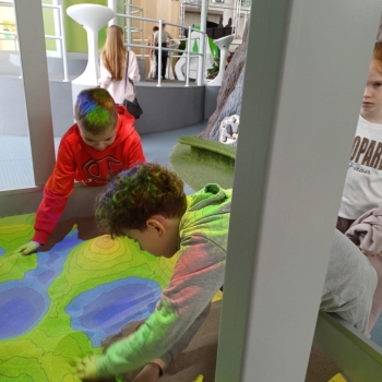 951aac74-1980-45d5-ae33-523a823e1993