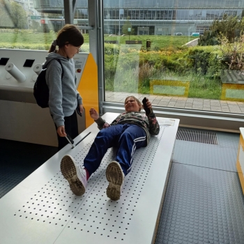 9579dd5e-5694-4b56-bfaa-306b1bcd6e02