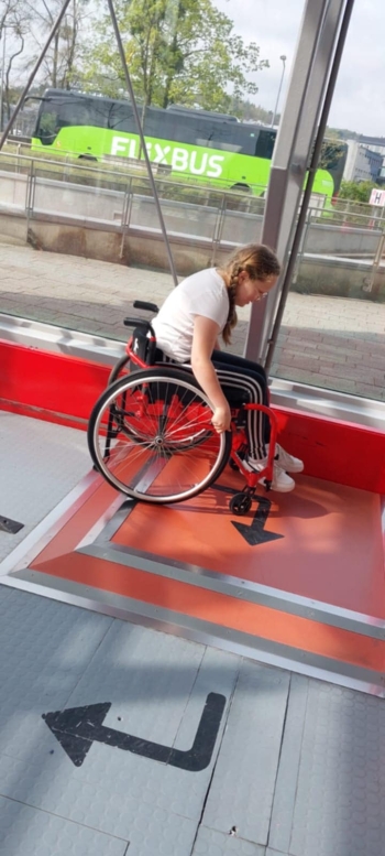 db5b27a3-089a-4699-a791-de2a1fc1ea16