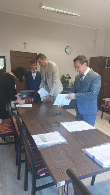 7d5dd43e-9d86-4b89-9fc7-462d6d8dc15e