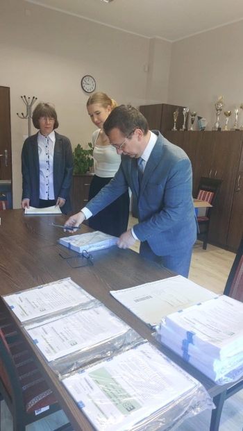 5550c3a5-8021-474e-9e45-dcecc0101421