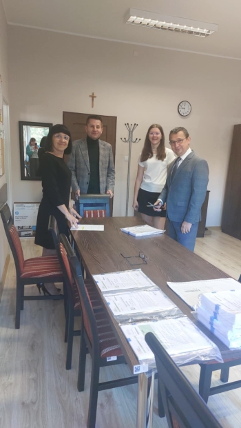 40658d32-3b95-49cb-a4ee-48f359cc3f79