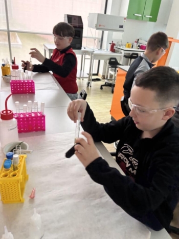 8ac41ec7-b715-450f-ba56-0d5b03105bd1