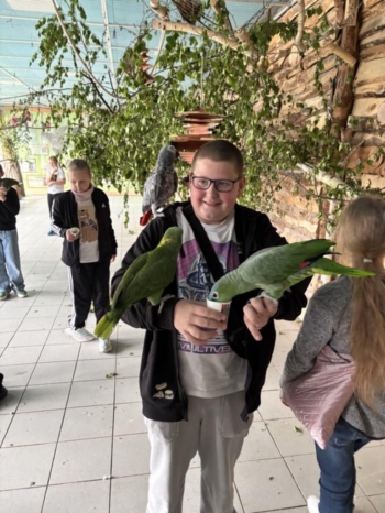 517588cf-5f3a-4c26-a696-1094fc1ae95f