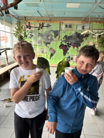 c93abd80-422f-4de1-9cc2-8b5ab6a570ab