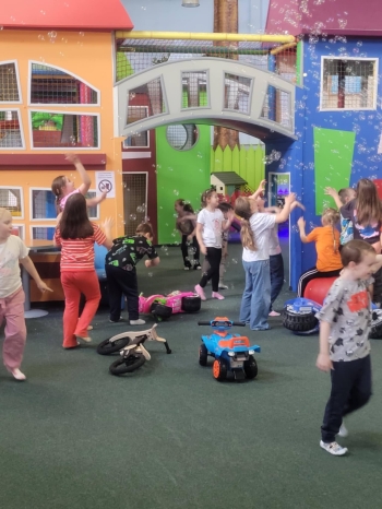 280b0c3e-2463-4997-b7ef-2b116d85b172