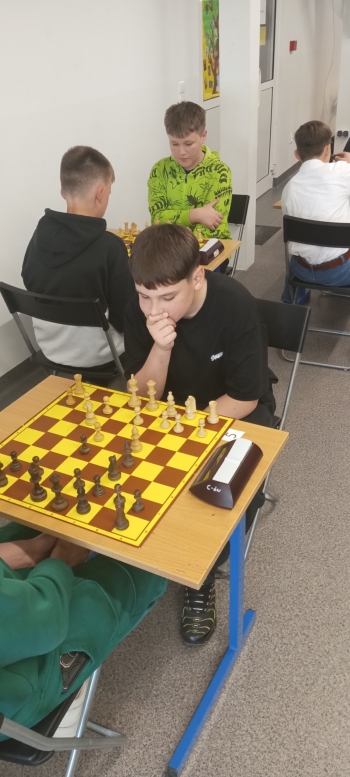 b9386410-e8a8-4120-a564-a35887320fa4