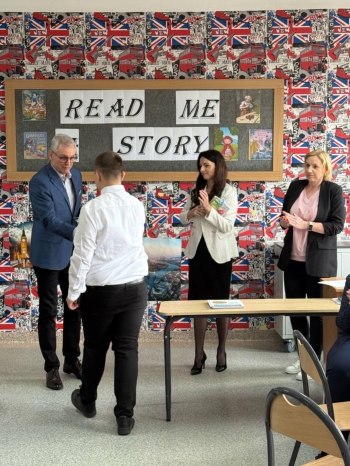 832c5d57-a8a3-414f-98ad-8f965ec37fd9