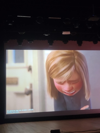 320bf7f7-9c3f-44d2-8f93-125e07bca265