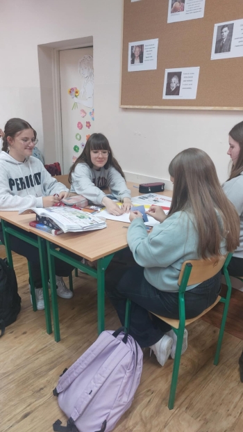 2ad18b86-81b9-4615-aa6f-7e5a27d2892f