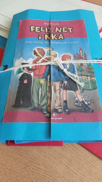 4fb1a1ad-60d0-480c-892d-e31ad2b6d0c7