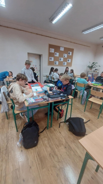 d812e34e-c4c9-43b4-8625-bb6ceb8379c7