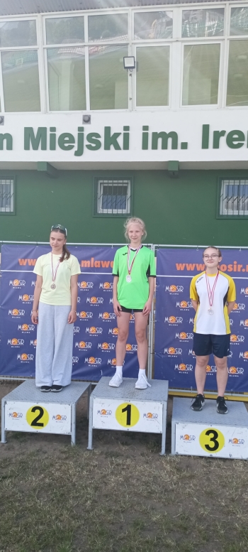 5d58a676-713f-404e-a095-f4520f99bb40