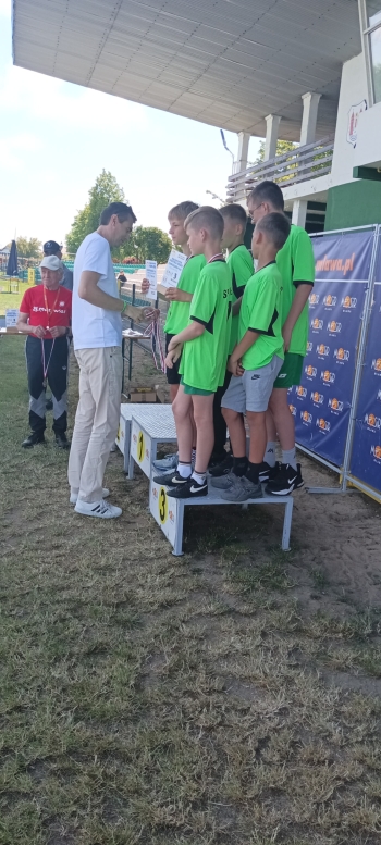 1247caa0-0c87-4b4b-a4d9-2e165667685c