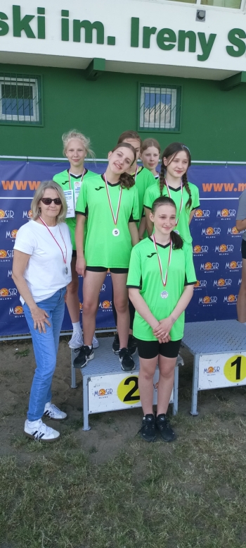 e48df6ae-9460-497a-a9c5-007d613bf5ea