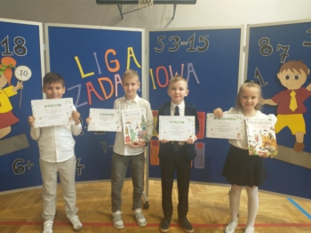 72618129-7533-402b-bedf-02e1b186d52f