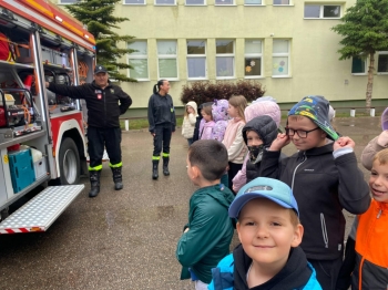 6e12d7b7-f16d-4ad1-8a3c-b18deeada85f