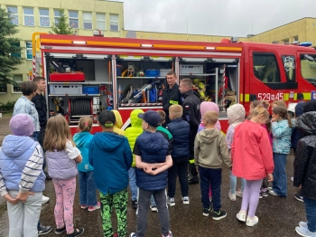 36cb97d9-4d65-4c33-a870-70d9cd859133