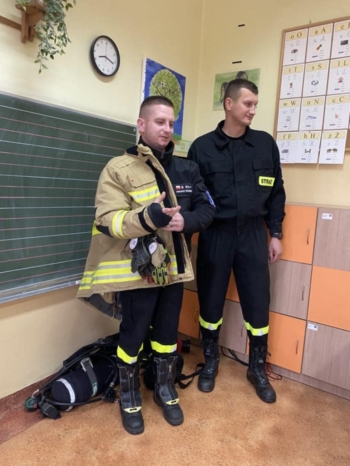 88227beb-ffd3-4fcf-bca1-426c6808d532