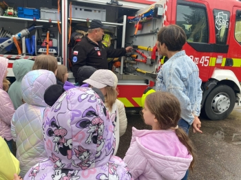 c528330c-8e31-4401-959a-3ac644ecec4b