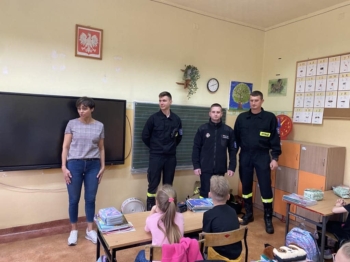 dbf0dc38-a850-4edc-9f7f-99e4c2630a32