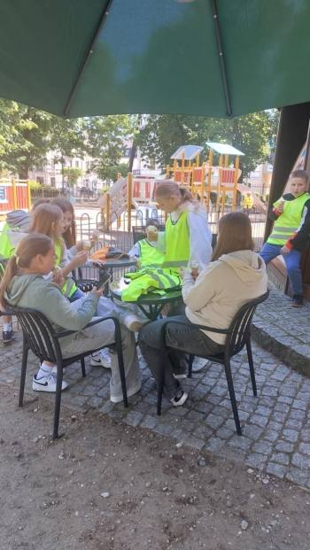 d023bb98-45ce-405c-a5d6-6f3ba71badcf