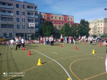 0e4029a2-c21c-42e0-91f7-8f17963f082d