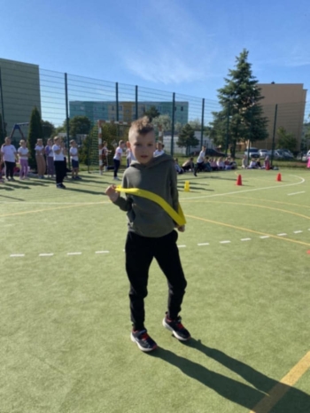 9993edec-c956-4bb2-8949-528209e4c48f