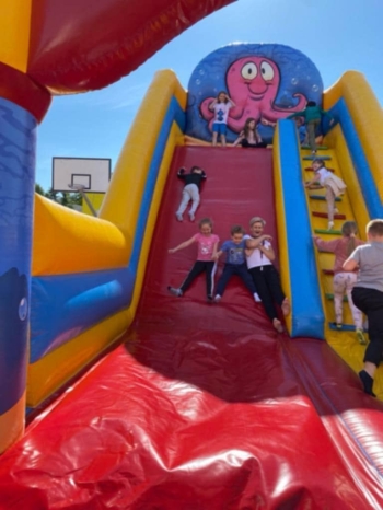 a3d7150e-93cf-47b3-963a-918701bb0c05