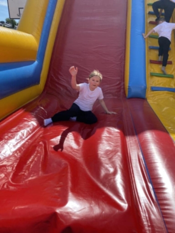 a3f619f0-5746-46f6-92ee-ecfa9c88f964