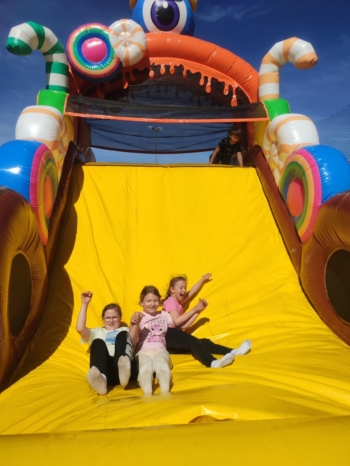 a73d284d-0060-428f-a60d-c3b5f74b8fed