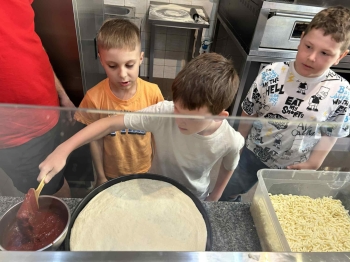 5cafb58e-5c50-44ae-ba39-fe1b4b40e260