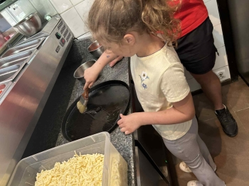 daeb31f6-d34a-4f00-a5b9-c12e2826ae5e