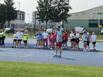 90fa52c4-e30c-44c9-ba6d-84871dbabba4