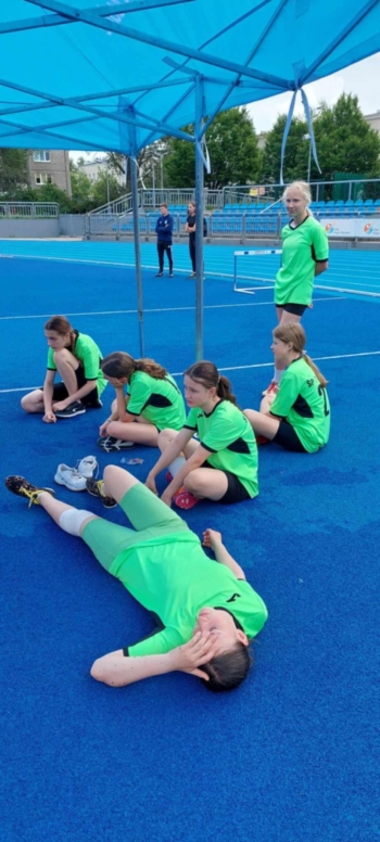 832bfcbf-a9ba-44df-97ea-7717b85c1bb2