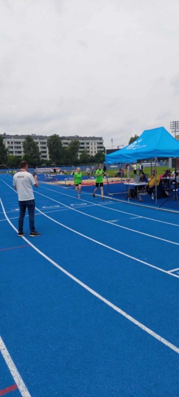 a6663b40-df22-47a6-9fee-1e68cb072367