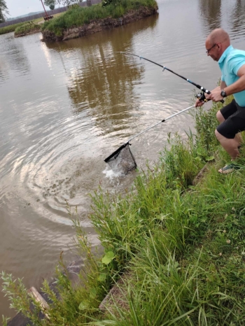 8230ebc4-b725-42b8-9183-b6be777e1a4f