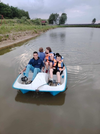 35232eaf-6f76-4de9-ae76-1ee9c47fd322