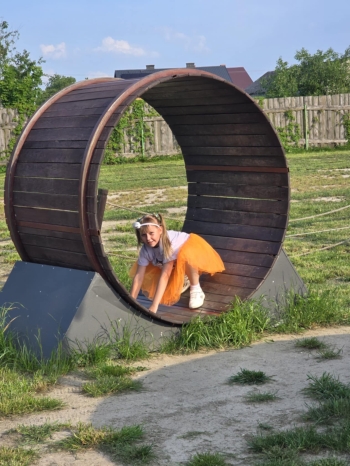 a6097239-b13c-46c2-8d6f-48e5e749b187