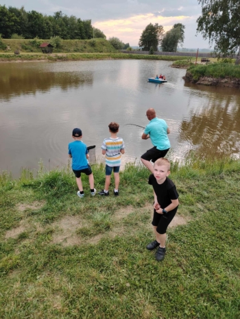 e2568a6c-e921-4c15-9210-c122f18e74f2