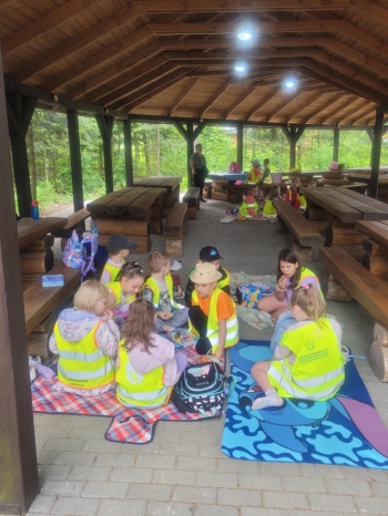 a1b7295d-3ffa-4511-ad3b-f12751d64ada