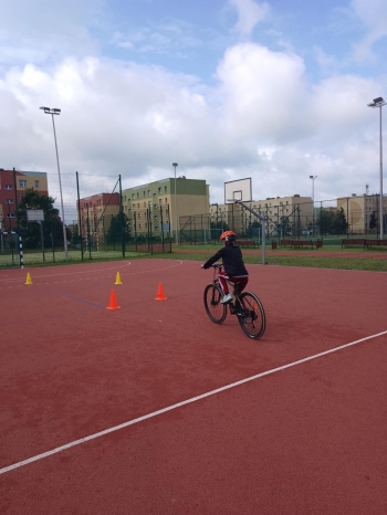 35b3de92-e8bb-4fe5-b371-80cac1565396