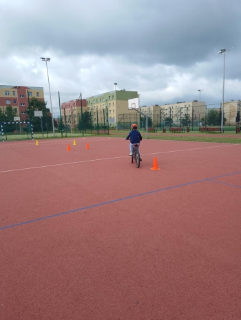 e8c6e575-2385-486b-9355-8bd6027b4df4