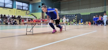 72b6579d-2904-489c-895f-5a4ad1d13017