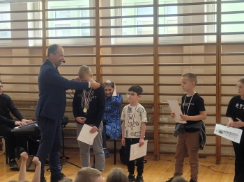 6a756405-4d8f-4bb1-8614-2d9302525190