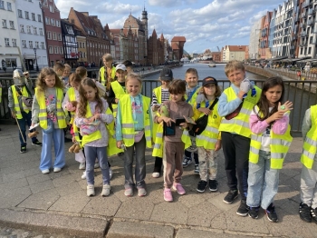 9f4302b9-ad59-4256-9c2e-0f04c0e8bede